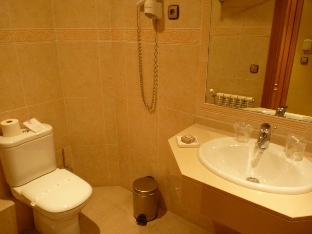 Petit Hotel Пас-де-ла-Каса Номер фото